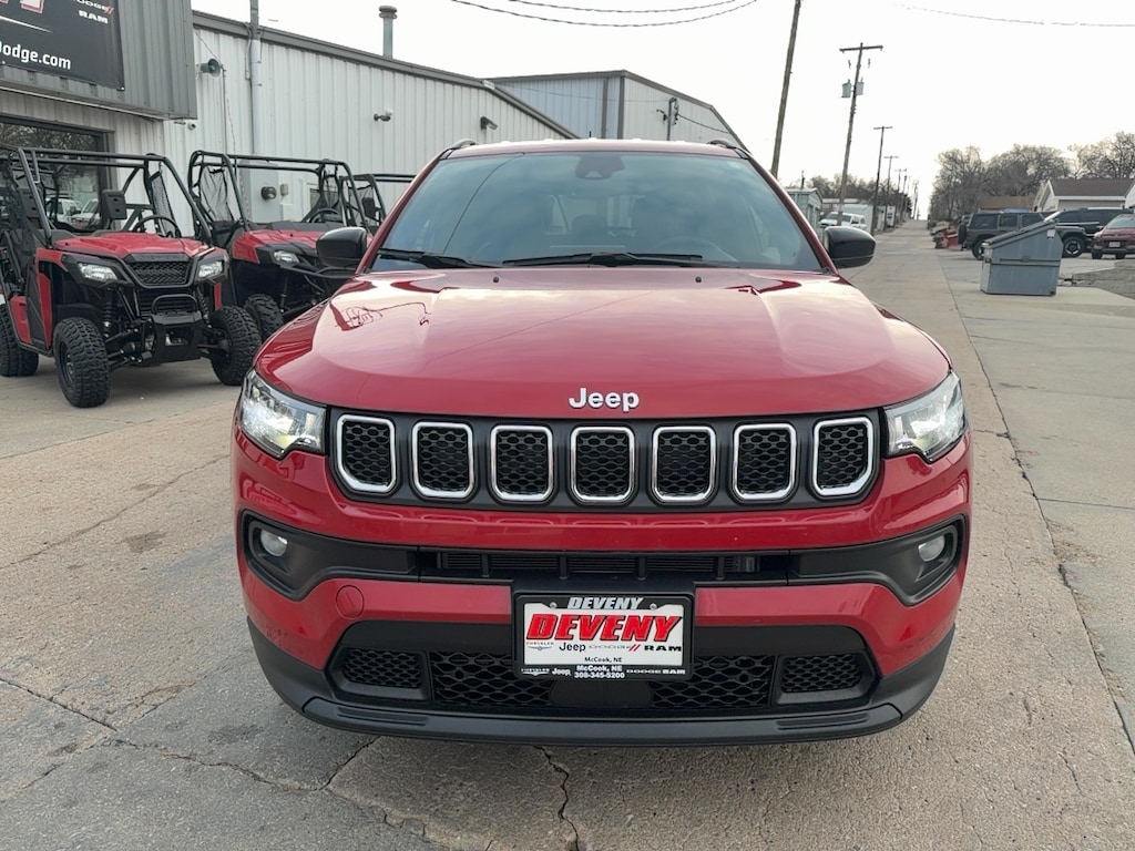 Used 2023 Jeep Compass Latitude SUV