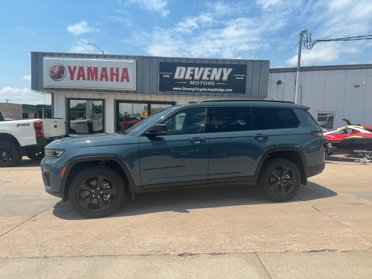 2026 Jeep Grand Cherokee L Limited 4x4's photo