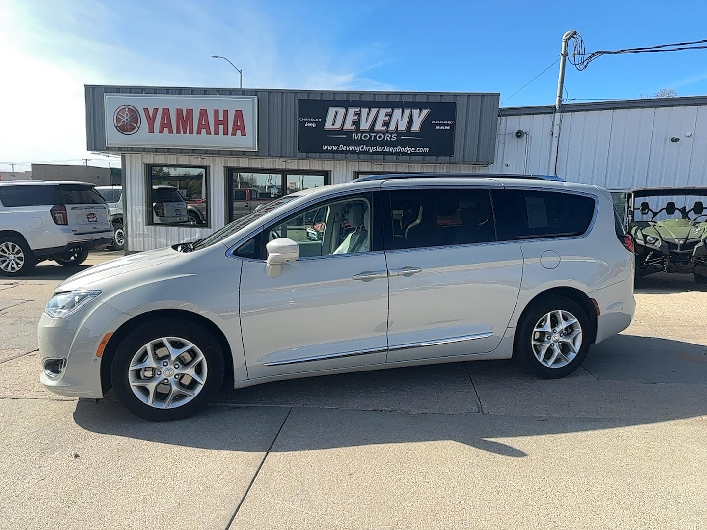 2020 Chrysler Pacifica Touring L Plus