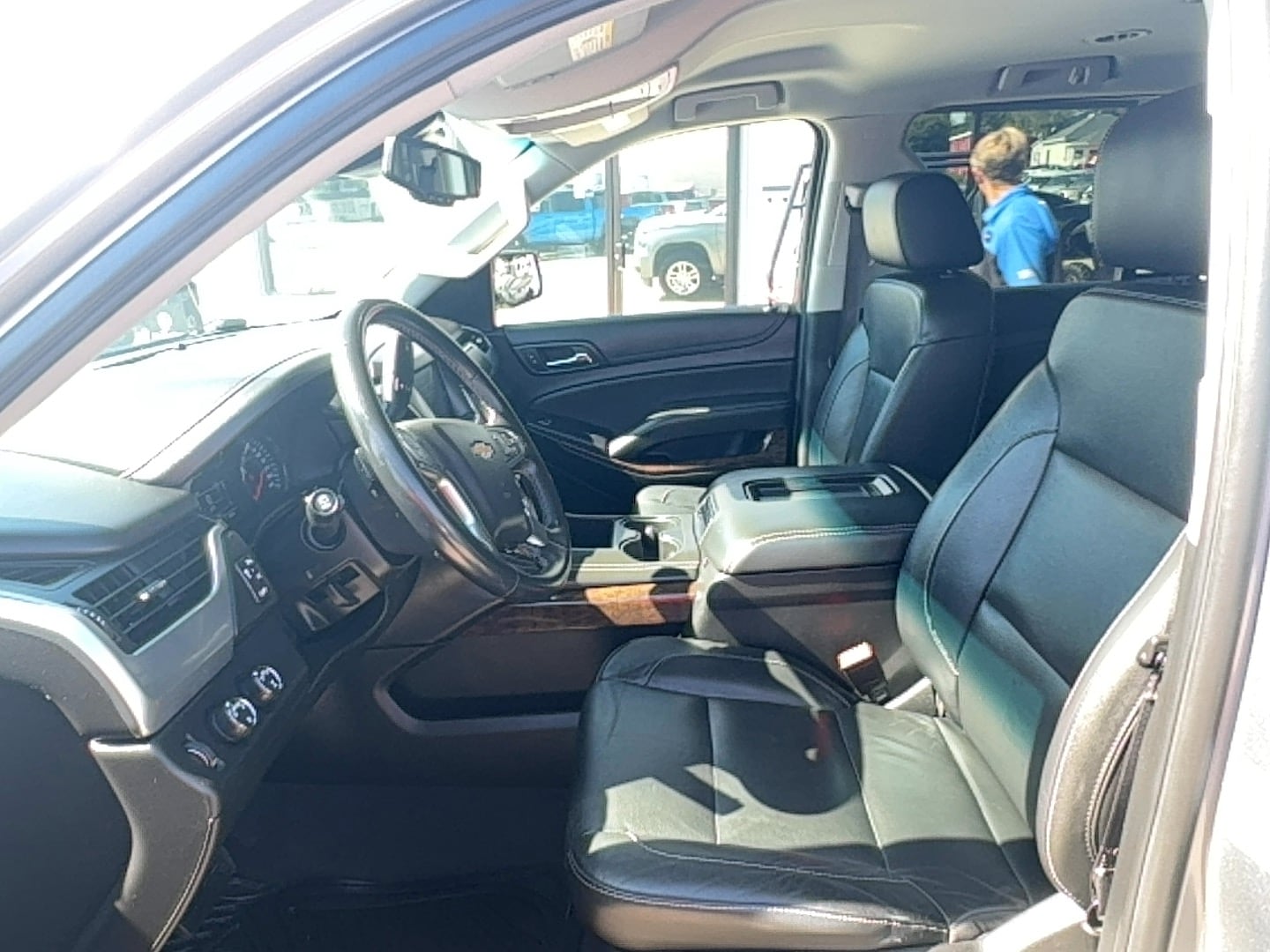 2020 Chevrolet Tahoe LT - Photo 16