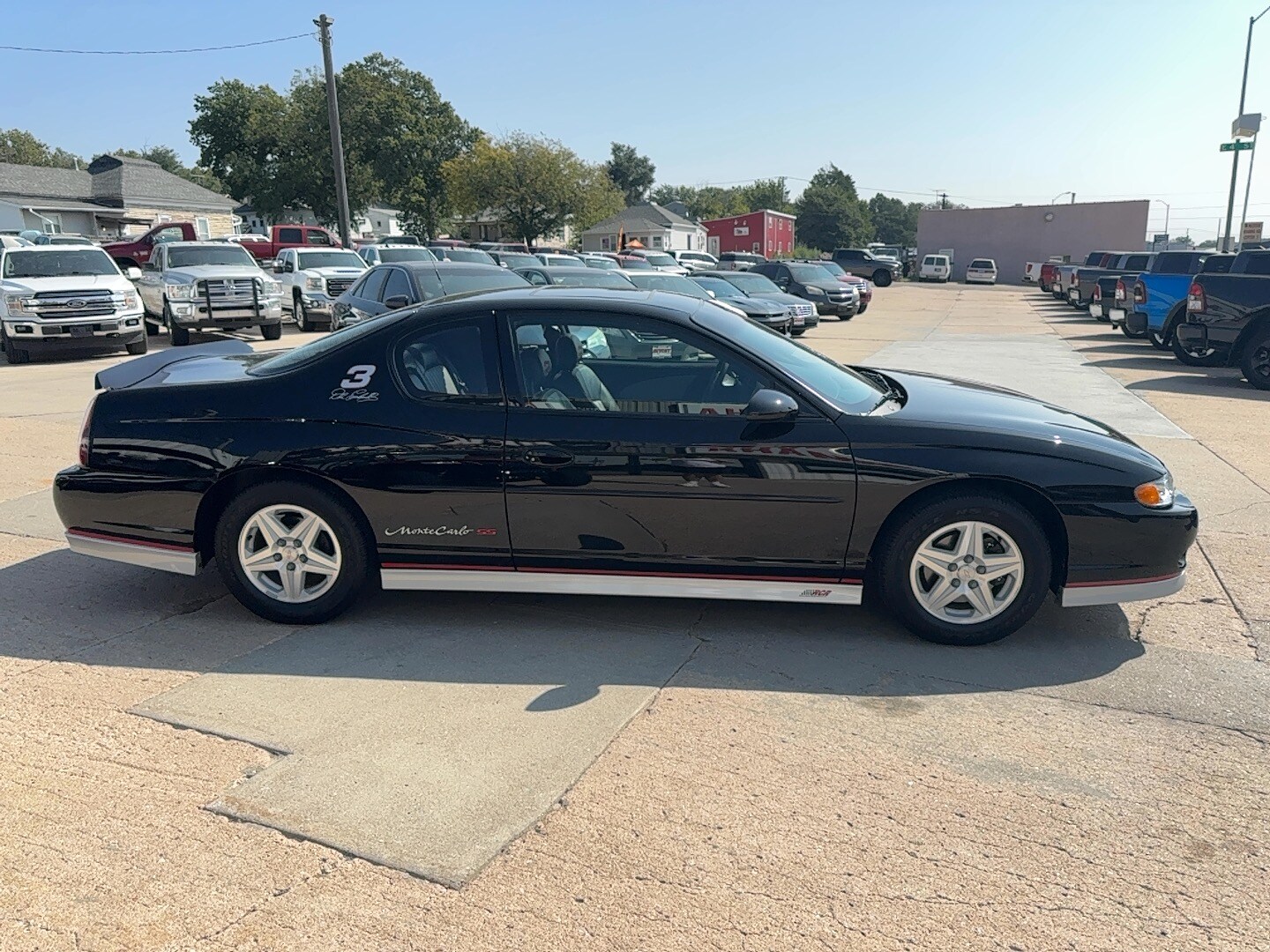 2002 Chevrolet Monte Carlo SS photo 3