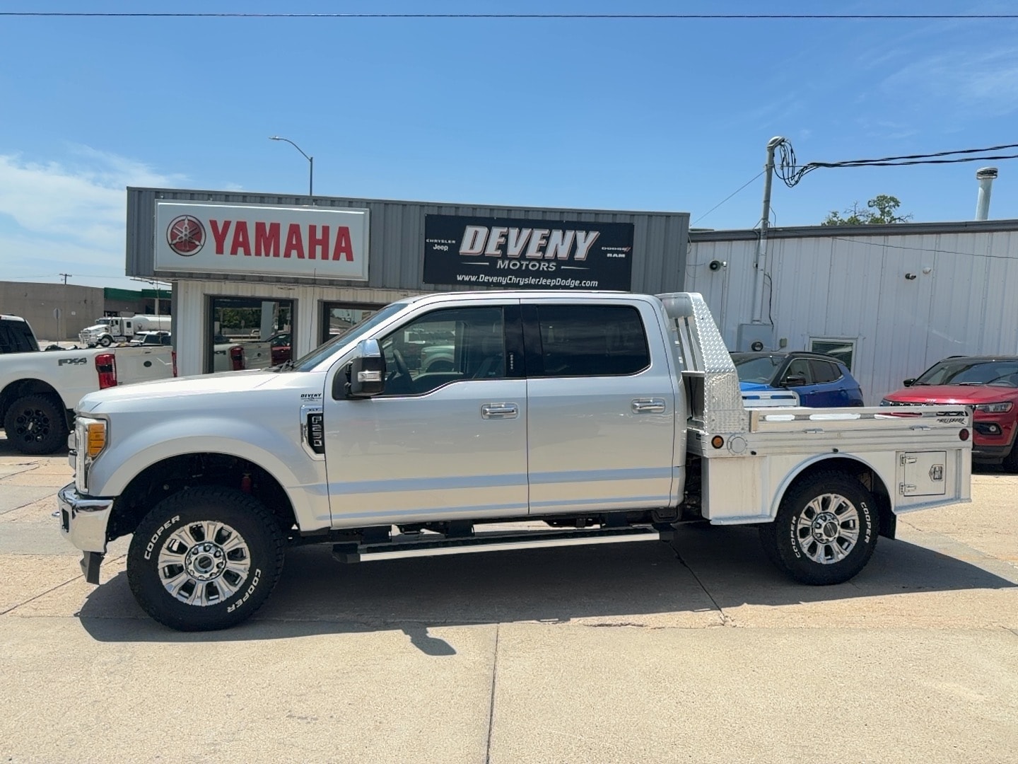 2017 Ford F-250 XLT 4x4 Crew Cab 8' Box's photo