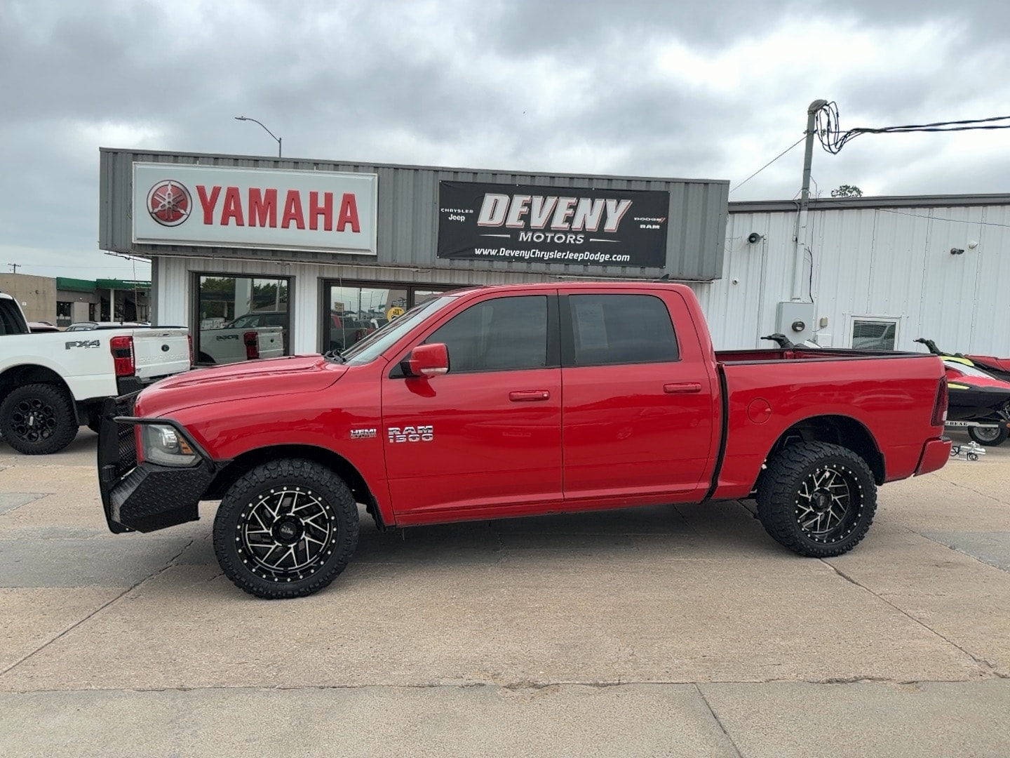 2014 RAM 1500 Sport 4x4 Crew Cab's photo
