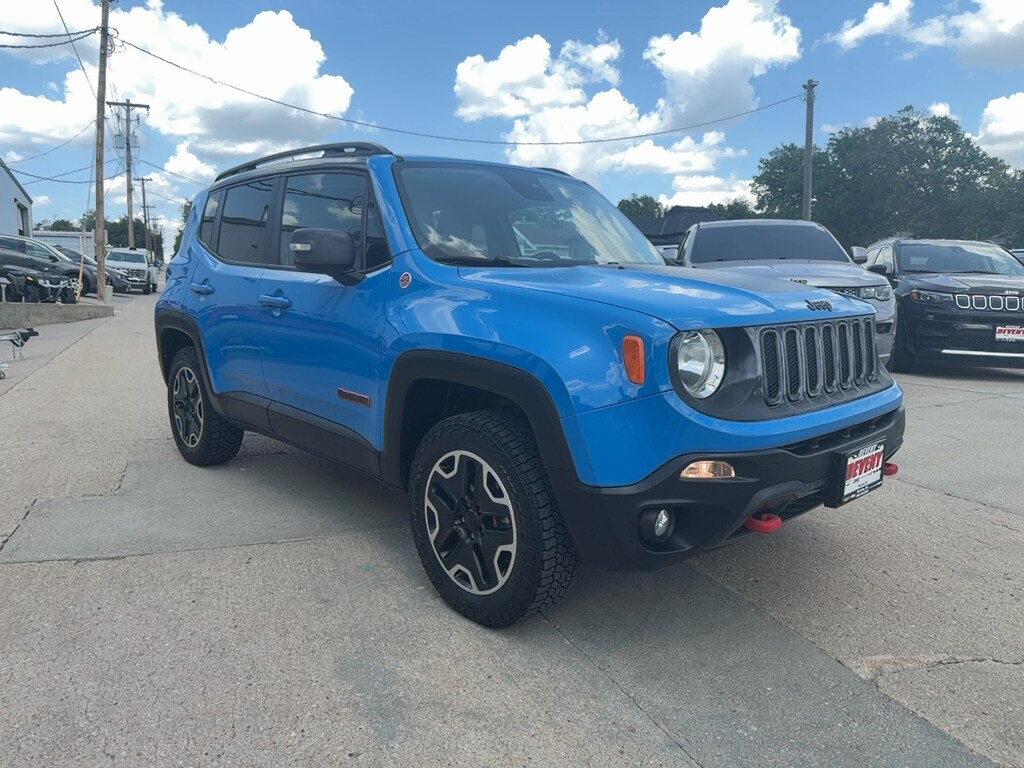 Used 2015 Jeep Renegade Trailhawk 4x4 SUV