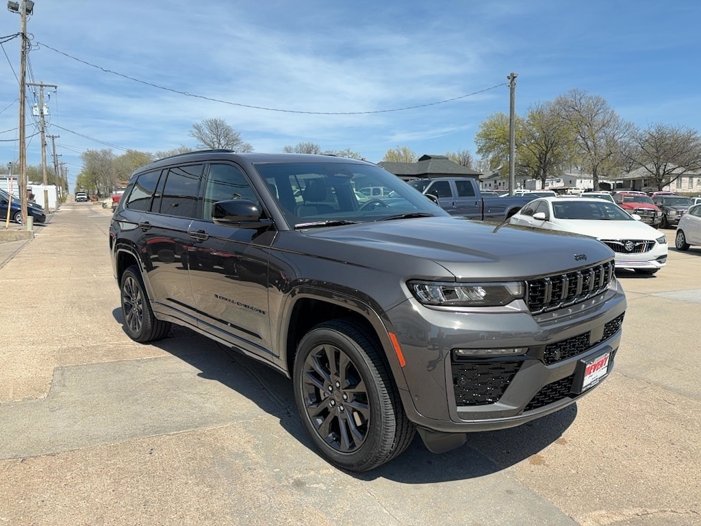New 2026 Jeep Grand Cherokee L LIMITED RESERVE 4X4 Sport Utility