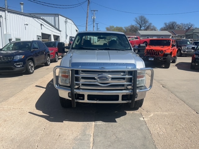 Used 2010 Ford F-250 Super Duty XLT with VIN 1FTSX2BR2AEA86170 for sale in Mccook, NE