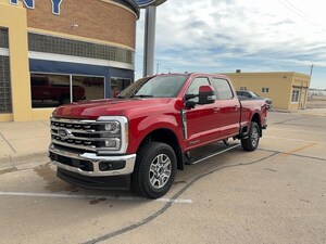 2023 Ford F-350 Lariat Truck Crew Cab