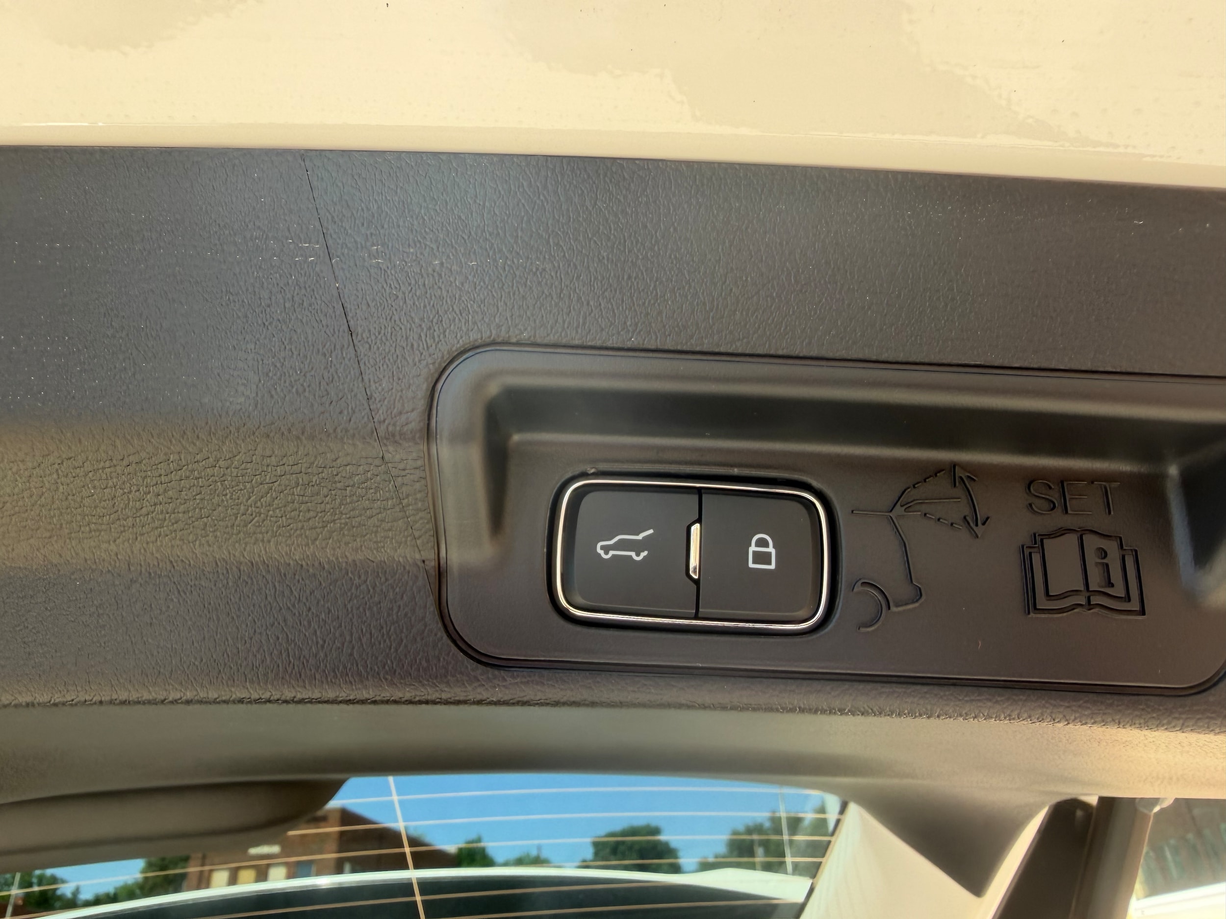 2026 Ford Explorer Active - Photo 7