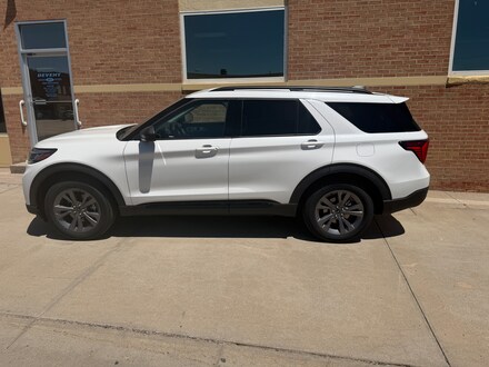2026 Ford Explorer Active SUV