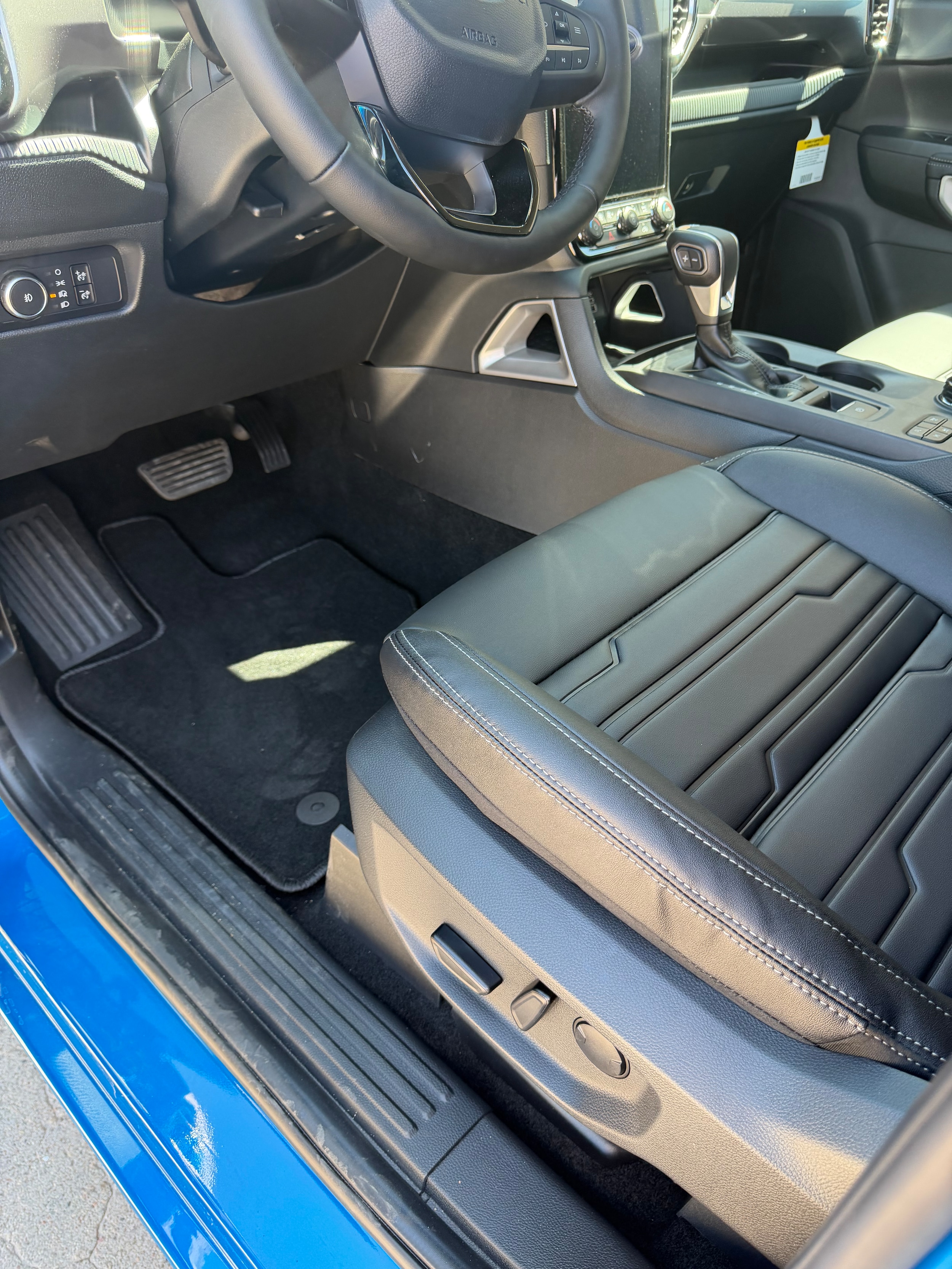 2026 Ford Ranger Lariat - Photo 9