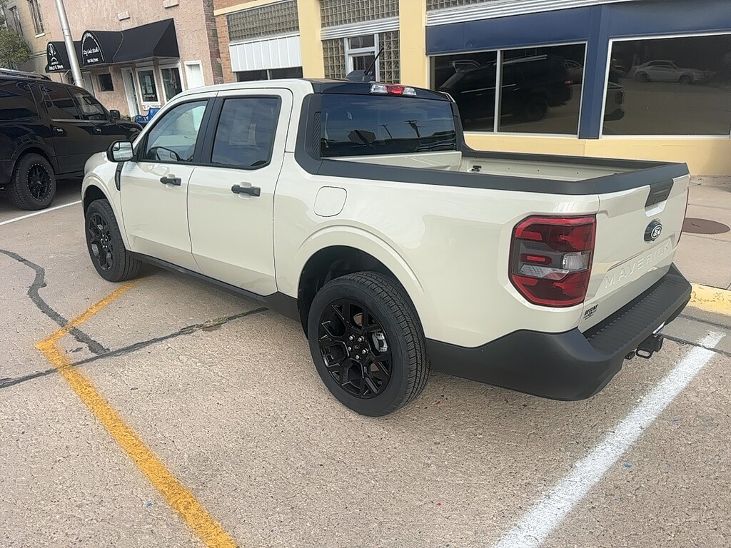 New 2025 Ford Maverick XLT TRUCK