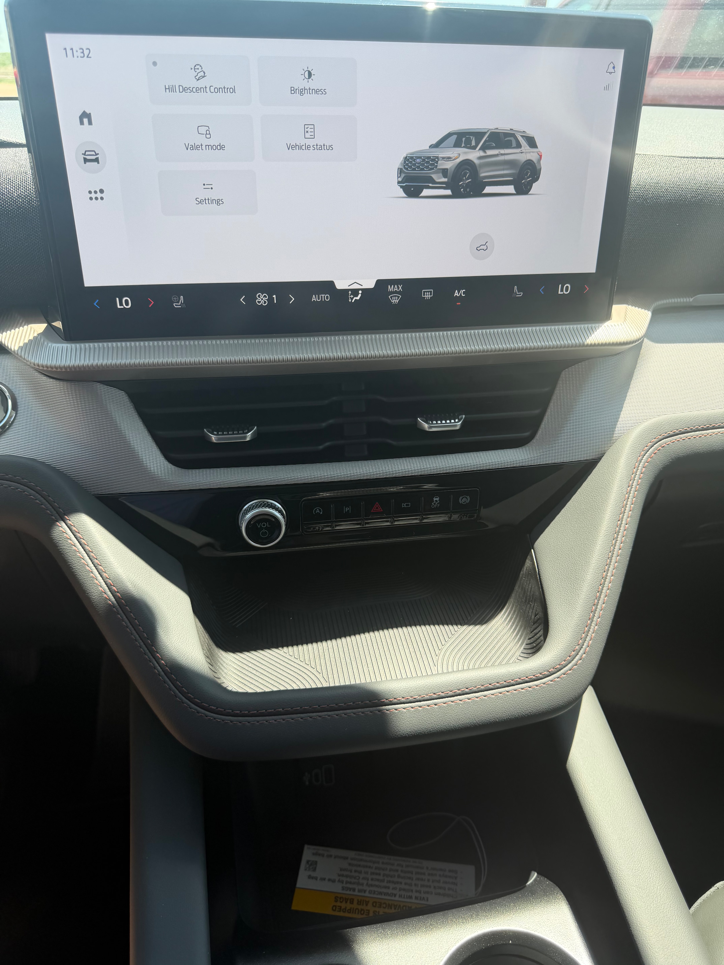 2026 Ford Explorer Active - Photo 10