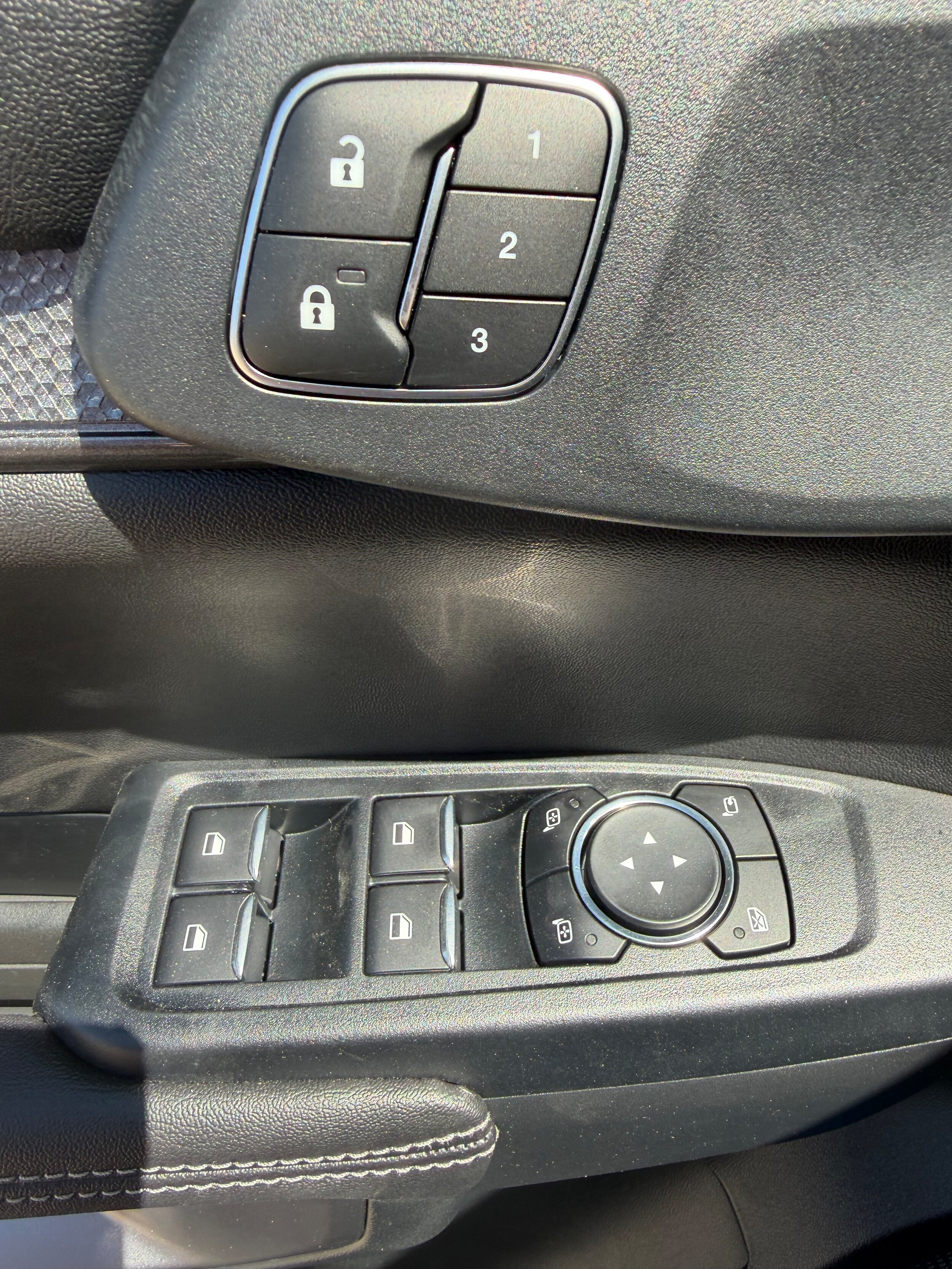 2026 Ford Ranger Lariat - Photo 10