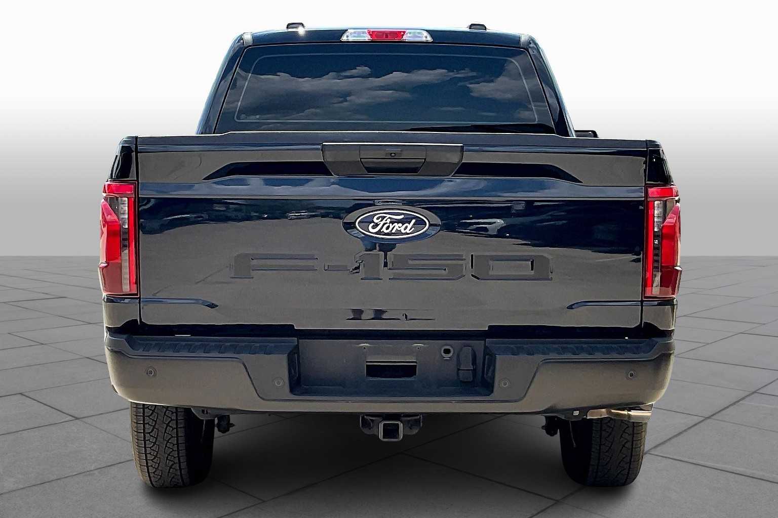 2024 Ford F-150 XL photo 3