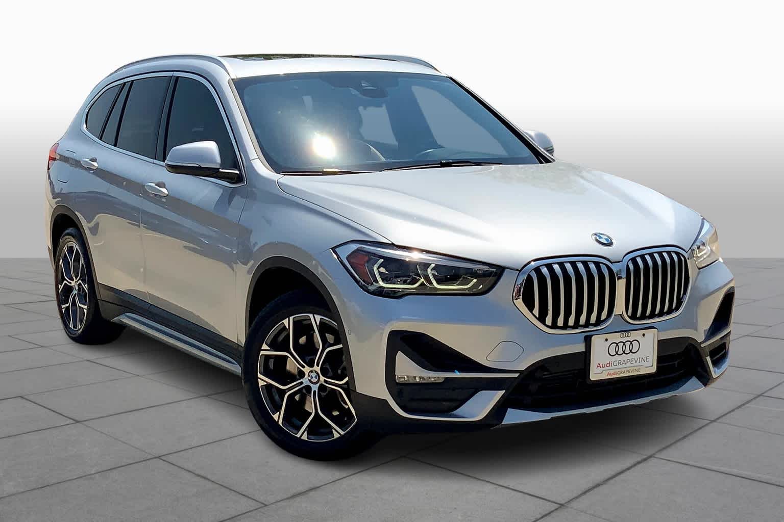 Used 2020 BMW X1 28i with VIN WBXJG9C08L5R53890 for sale in Grapevine, TX