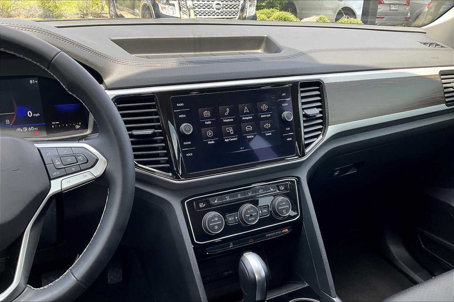 2022 Volkswagen Atlas SE Technology photo 4