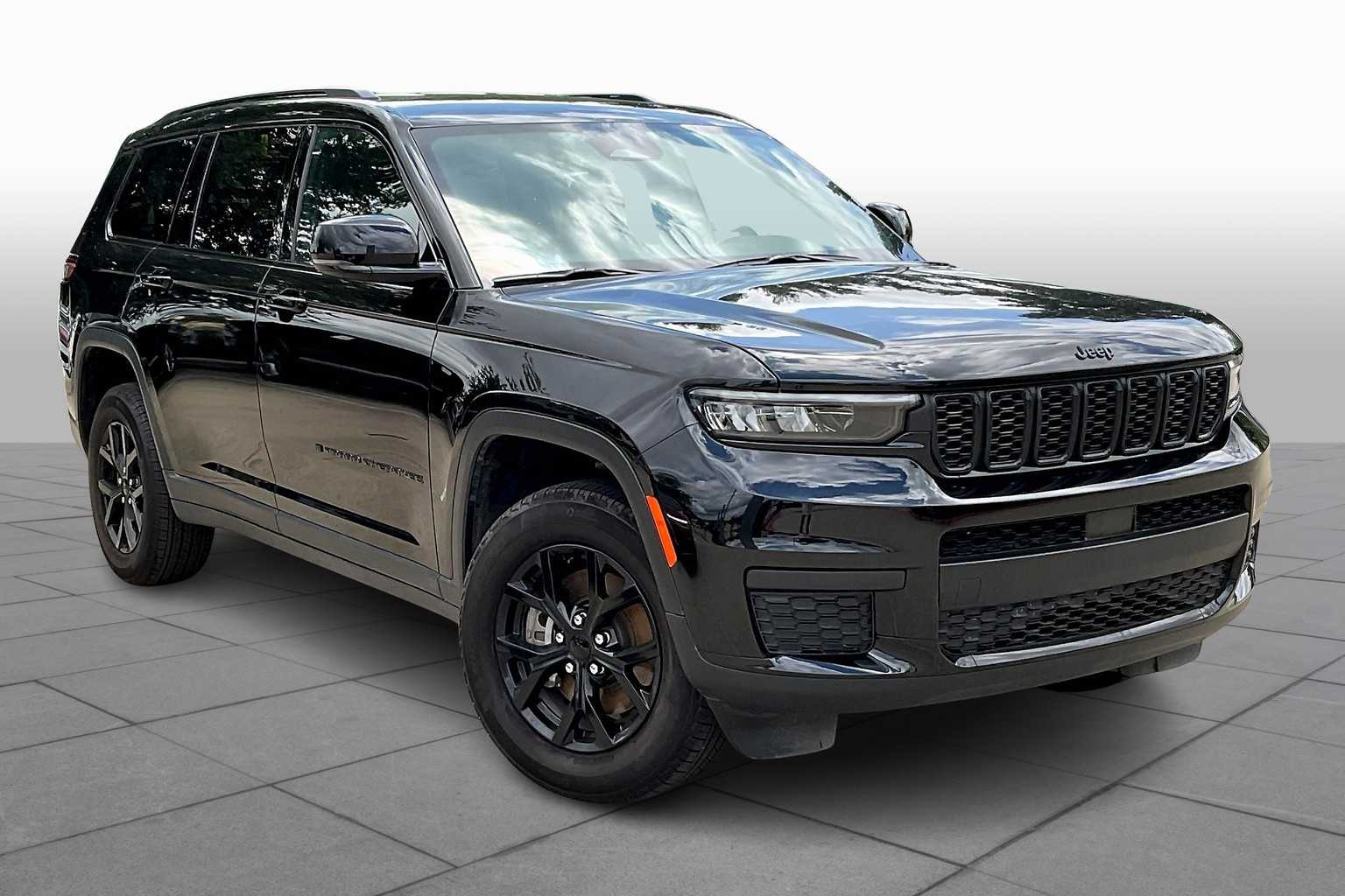 Used 2025 Jeep Grand Cherokee L Altitude with VIN 1C4RJJAG5S8640442 for sale in Benbrook, TX
