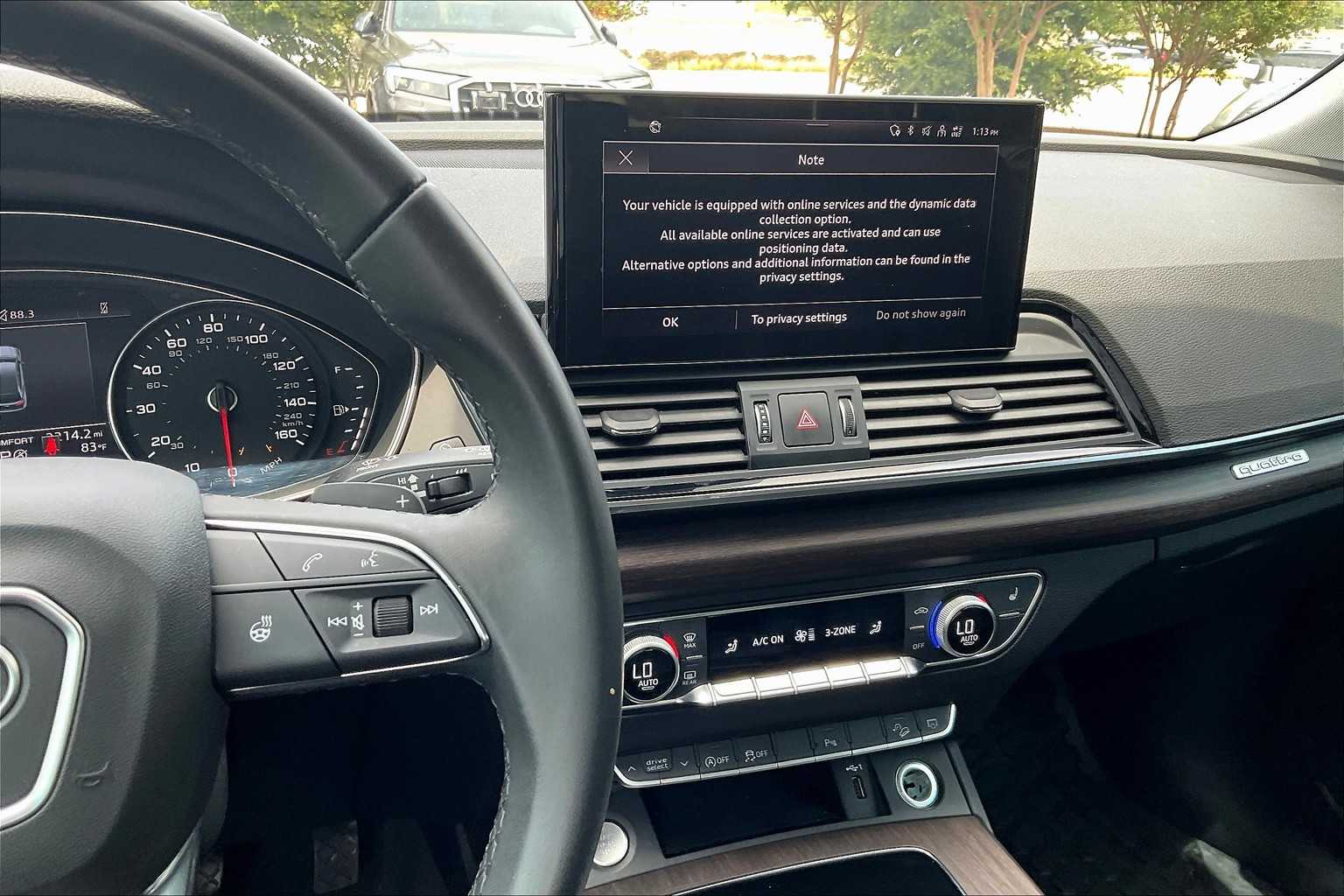 2023 Audi Q5 Premium photo 3