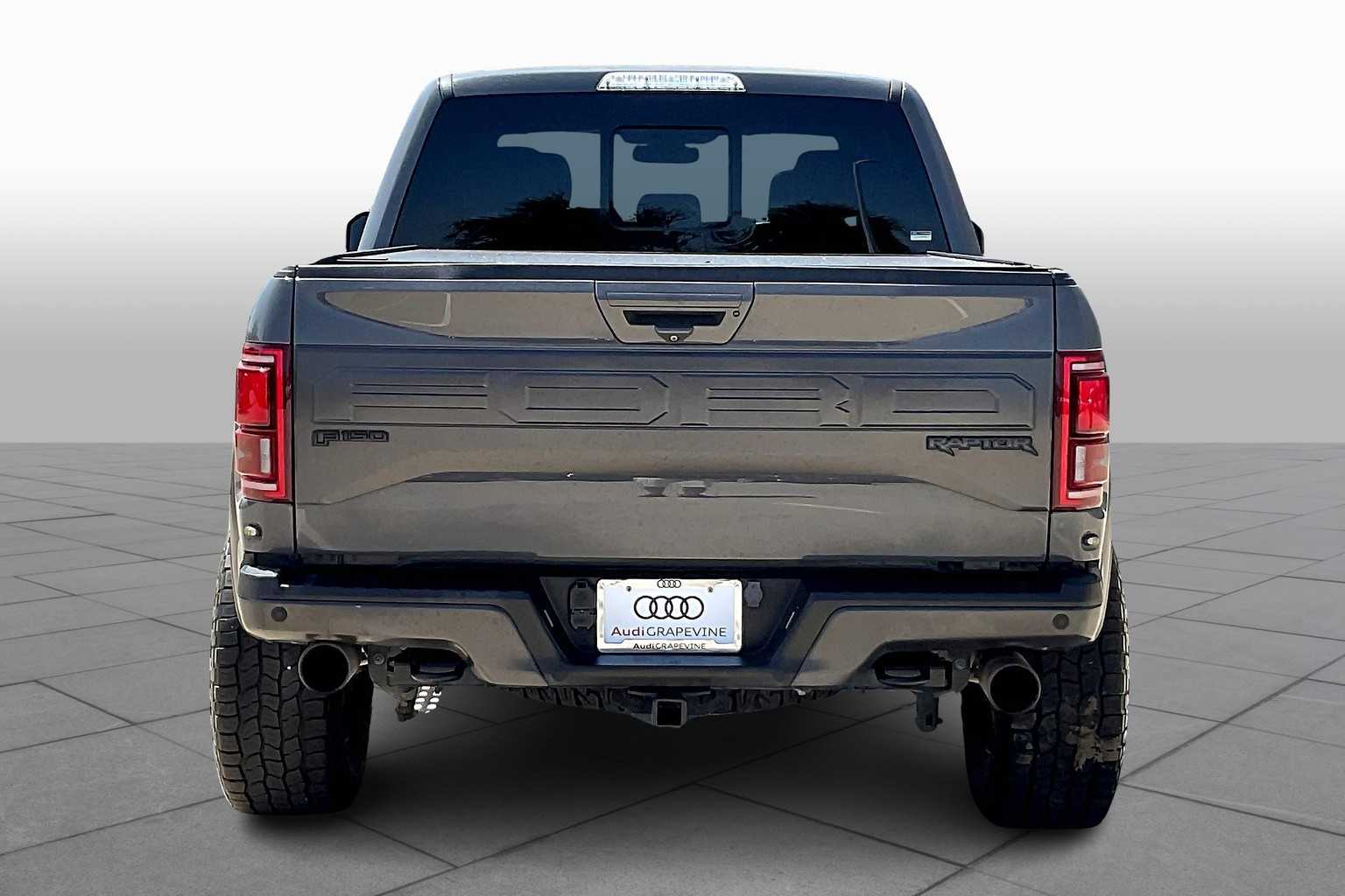 2018 Ford F-150 Raptor photo 3