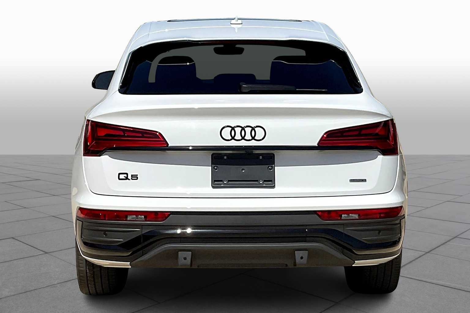 2022 Audi Q5 Sportback S line Premium Plus photo 3