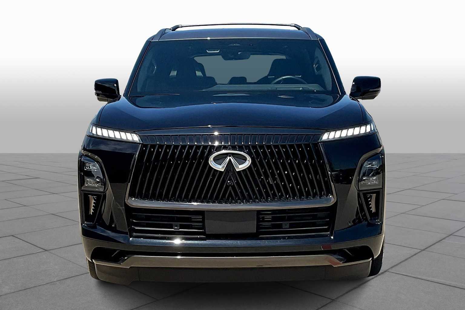 2025 Infiniti QX80 photo 2