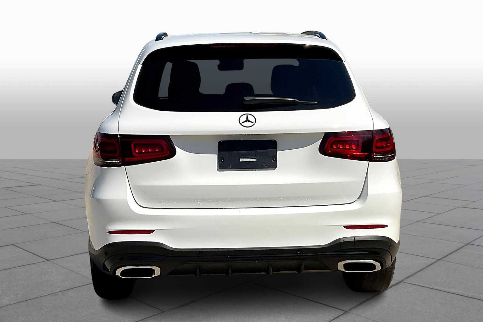 2022 Mercedes Benz GLC 300 4MATIC photo 3