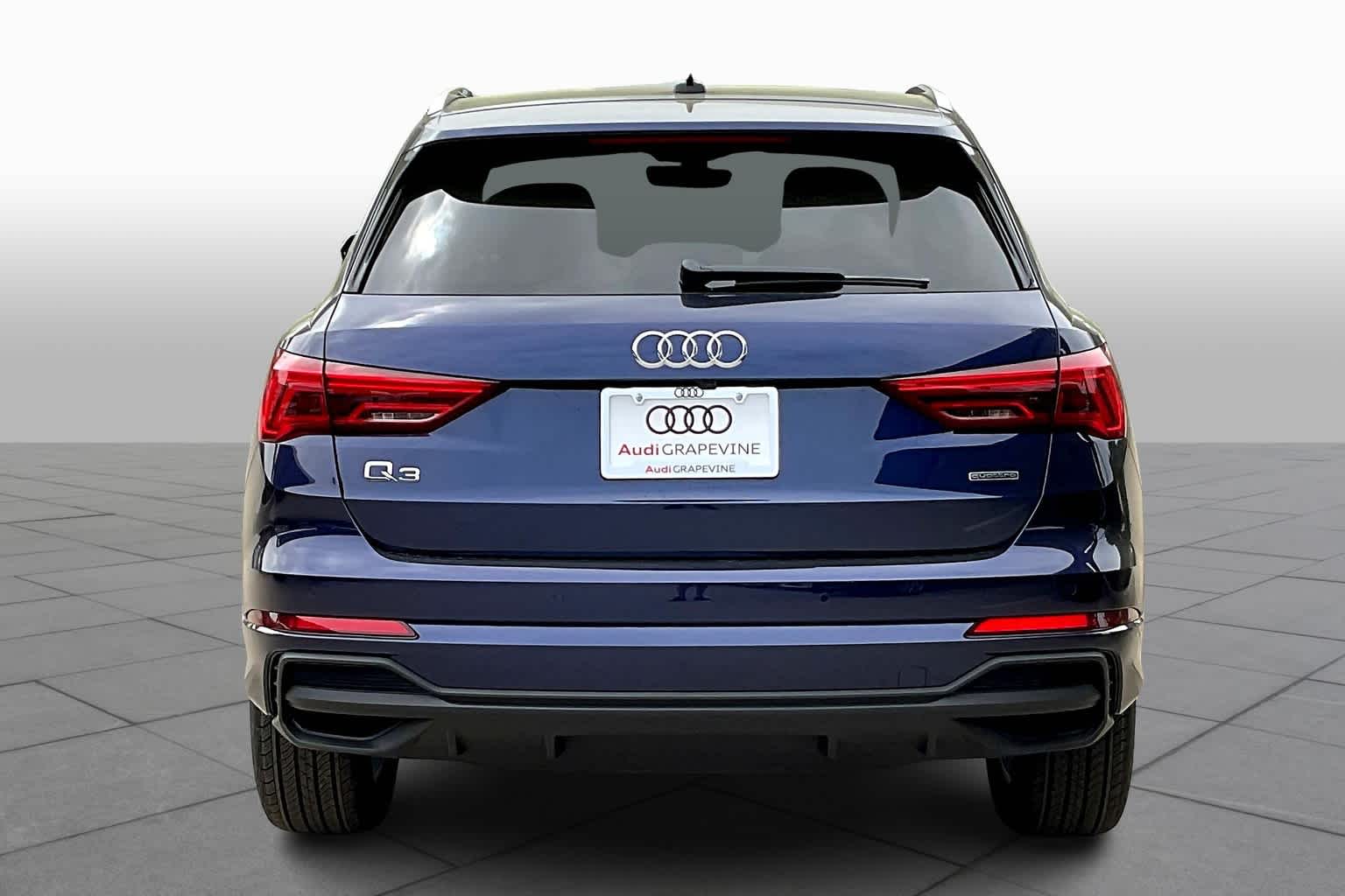 2025 Audi Q3 Premium Plus photo 3