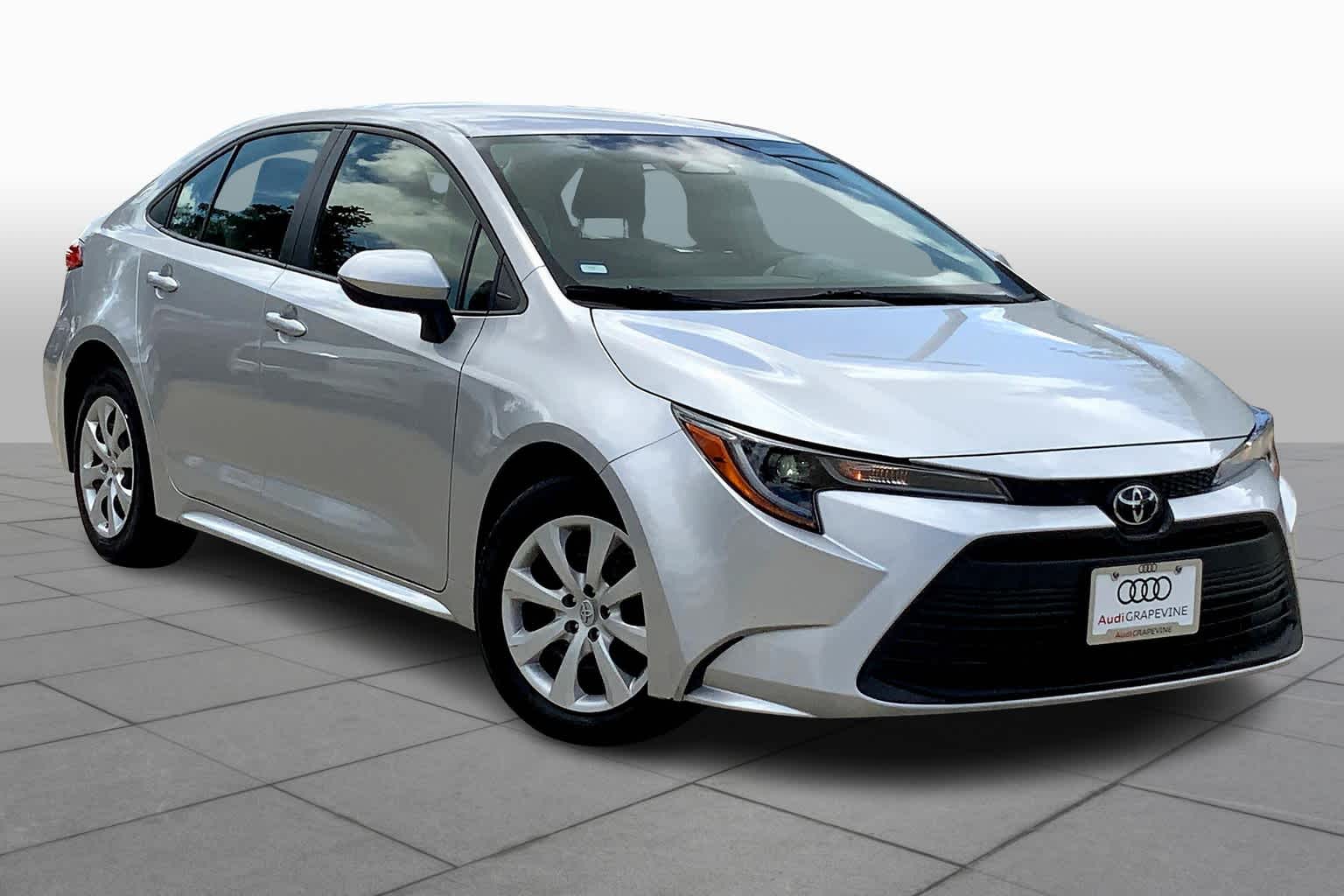 Used 2023 Toyota Corolla LE with VIN JTDB4MEE6P3001283 for sale in Grapevine, TX