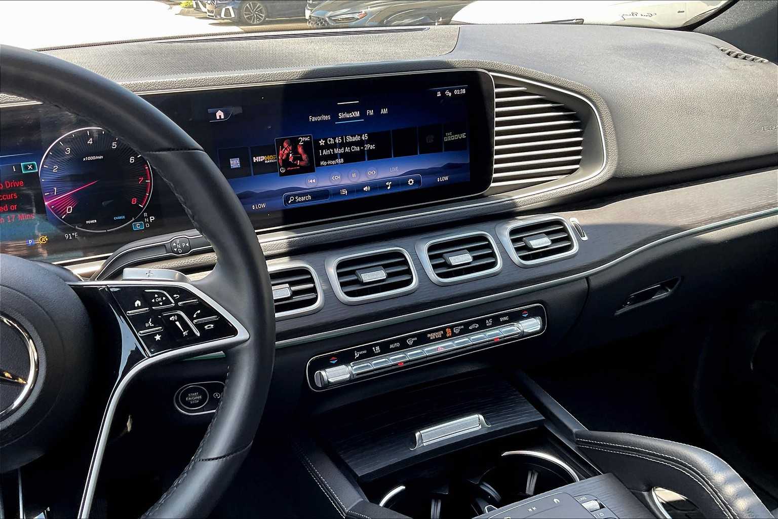 2024 Mercedes Benz GLE 350 photo 4