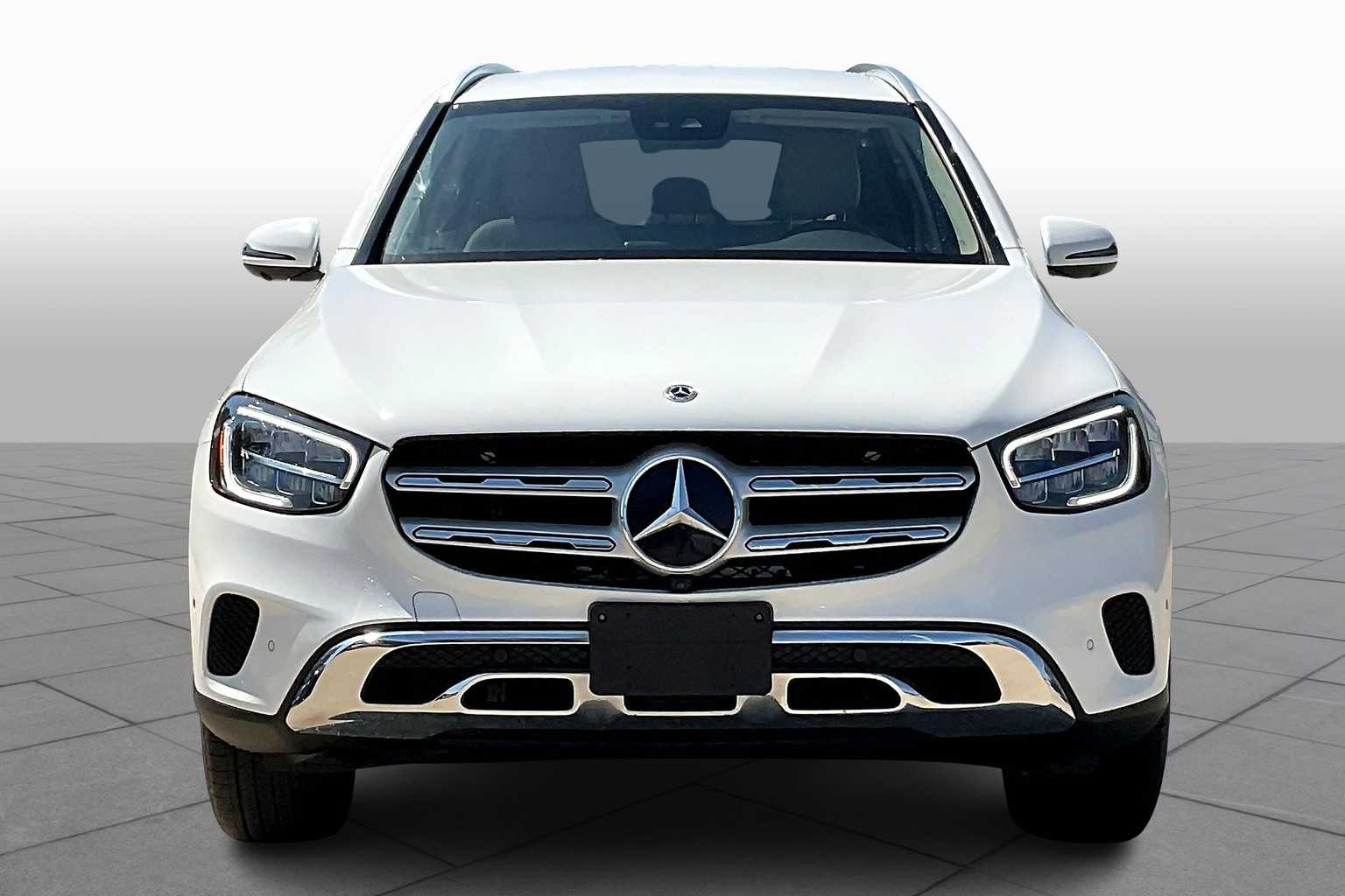 2022 Mercedes Benz GLC 300 4MATIC photo 2