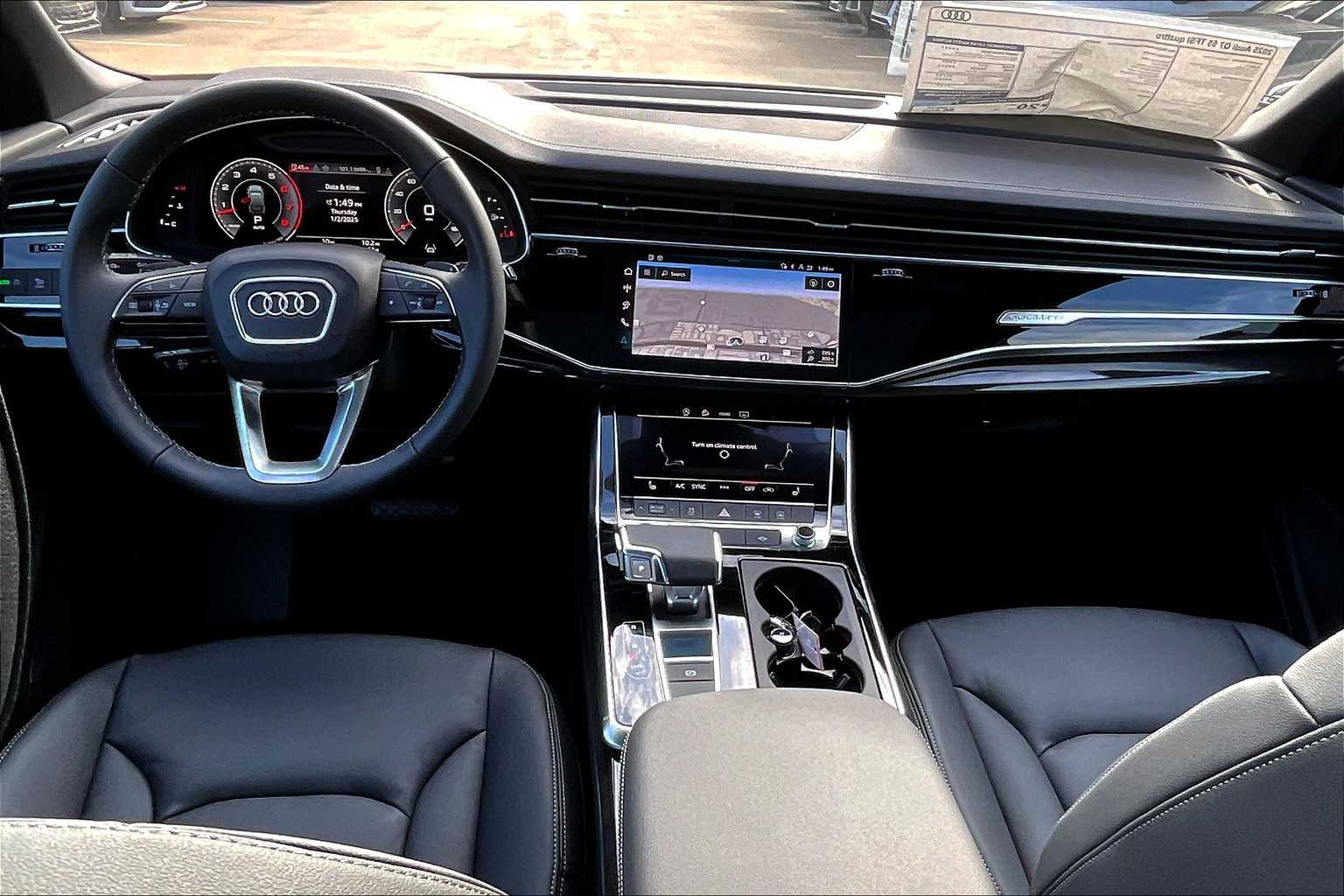 2025 Audi Q7 55 Premium photo 4