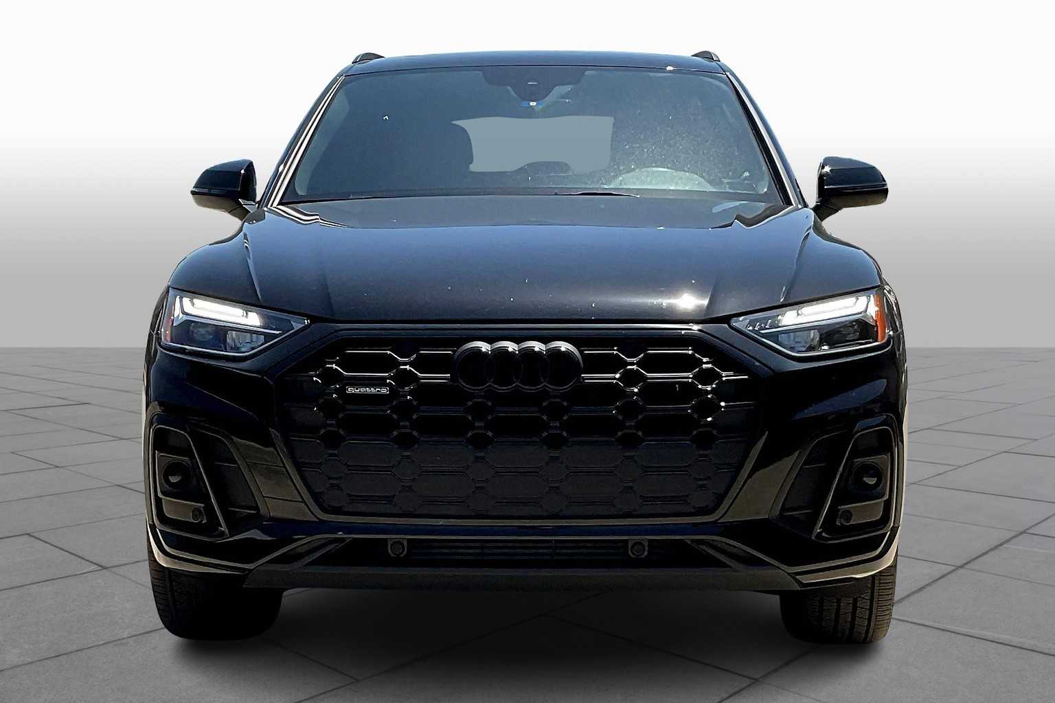 2025 Audi Q5 S line Premium photo 2