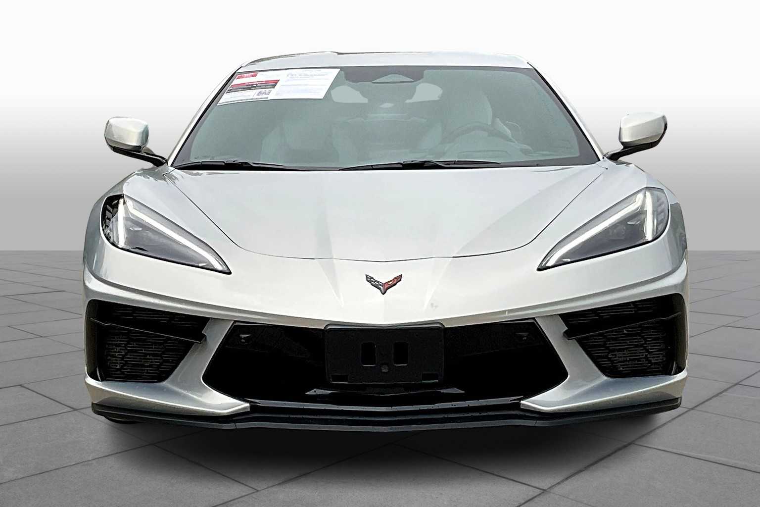 2024 Chevrolet Corvette 3LT photo 2