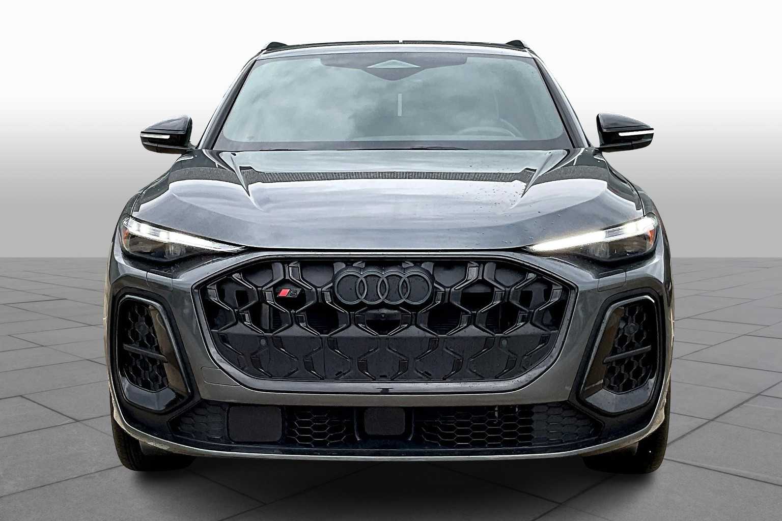 2025 Audi SQ5 Premium Plus photo 2
