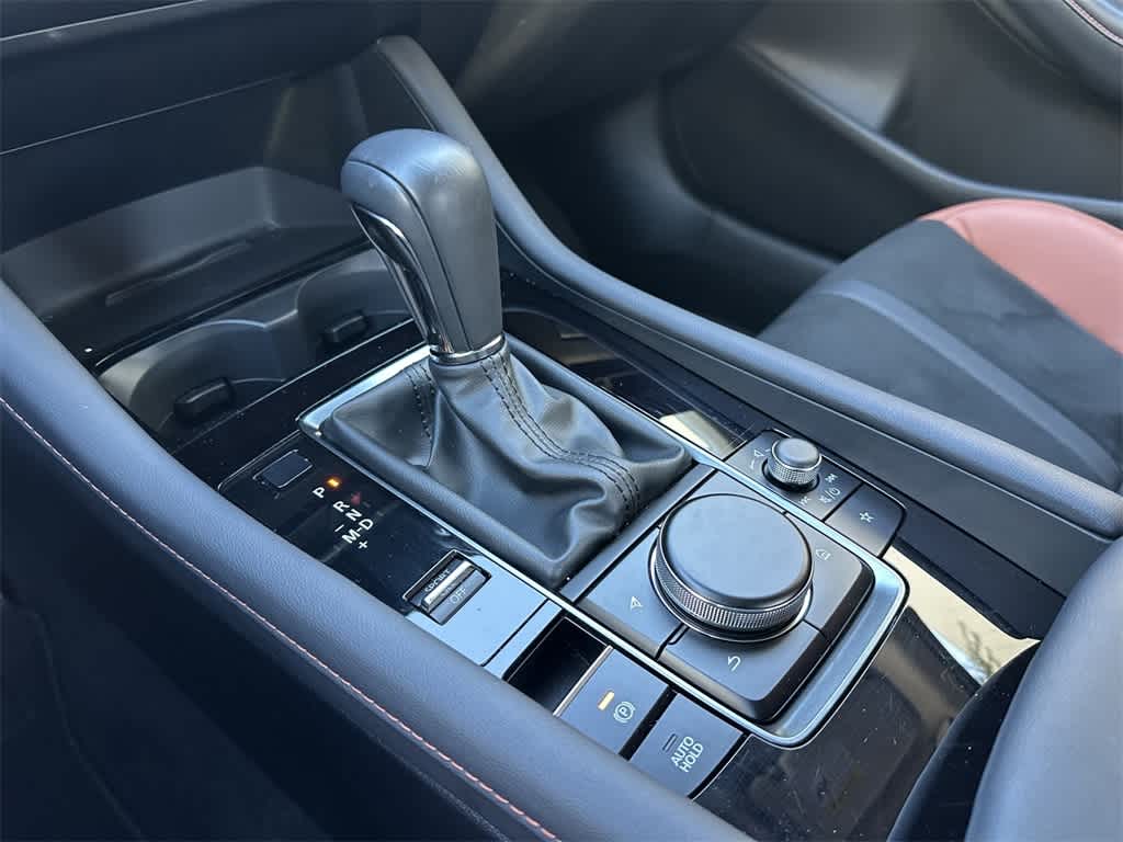 Thumbnail: 2024 Mazda Mazda3 - 18