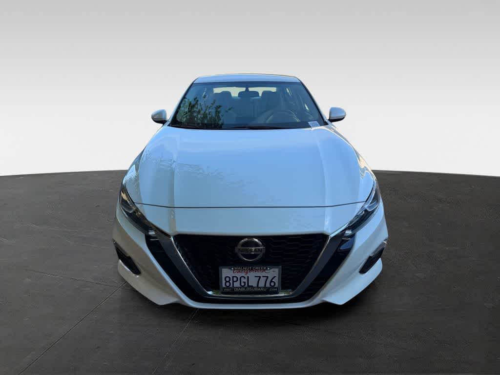 Thumbnail: 2020 Nissan Altima - 6