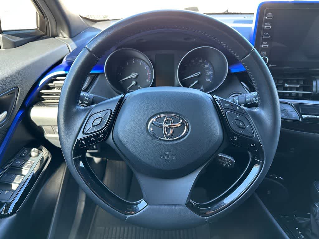 Thumbnail: 2022 Toyota C-HR - 13