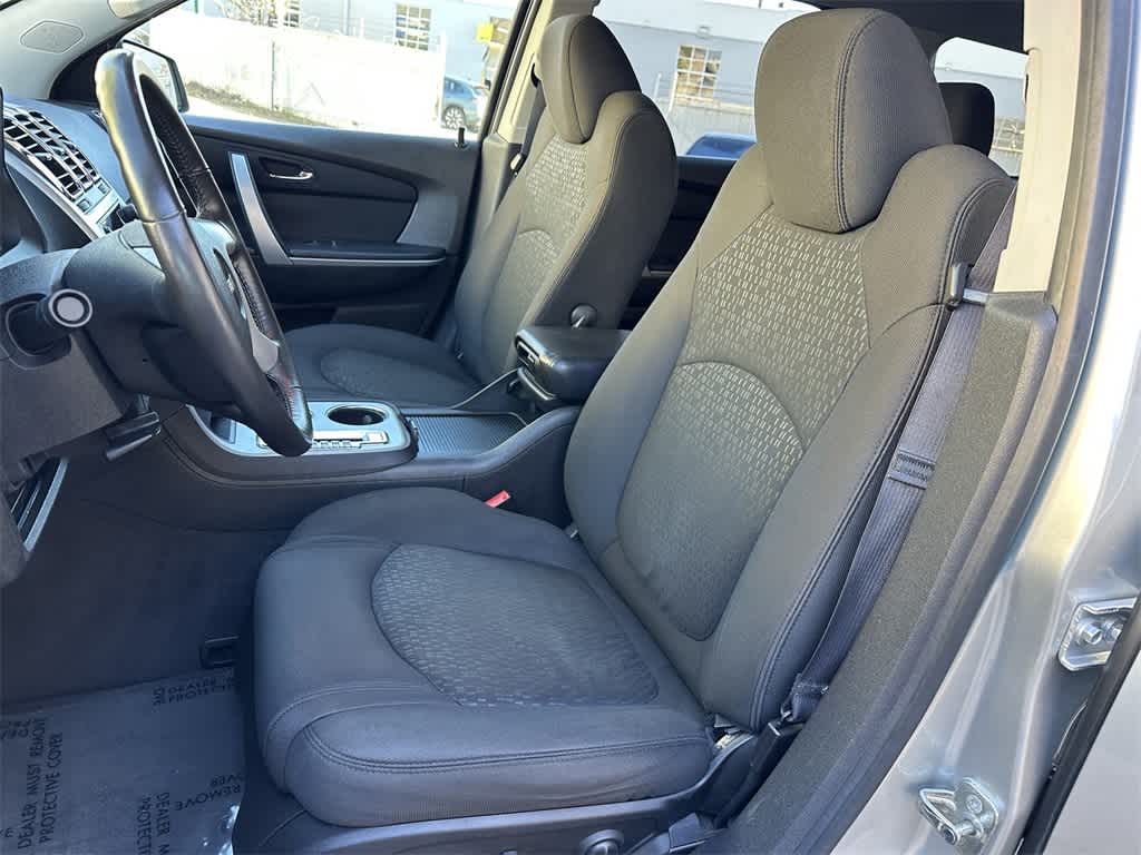 Thumbnail: 2011 GMC Acadia - 11