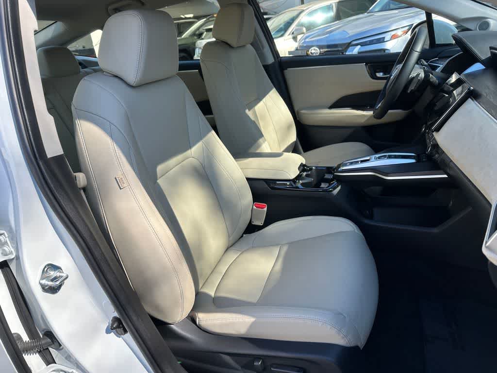 Thumbnail: 2019 Honda Clarity - 15