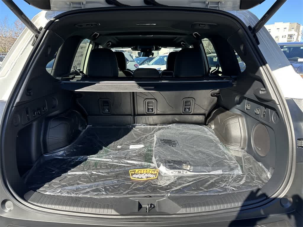 Thumbnail: 2026 Subaru Forester - 20