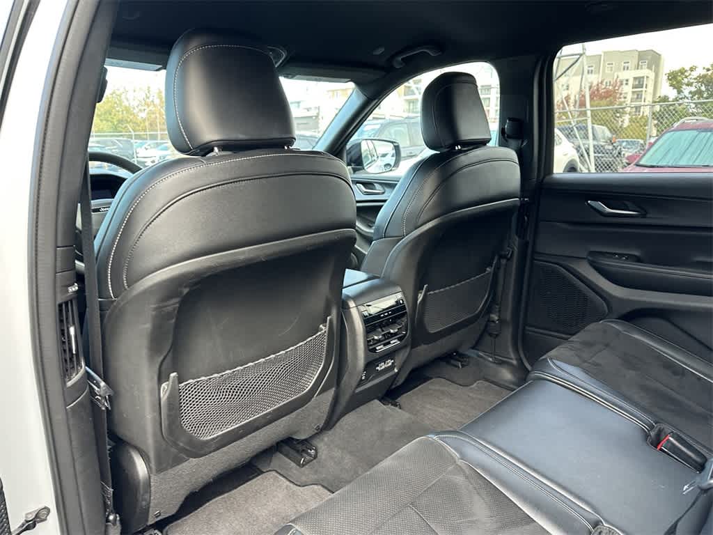 Thumbnail: 2024 Jeep Grand Cherokee L - 12