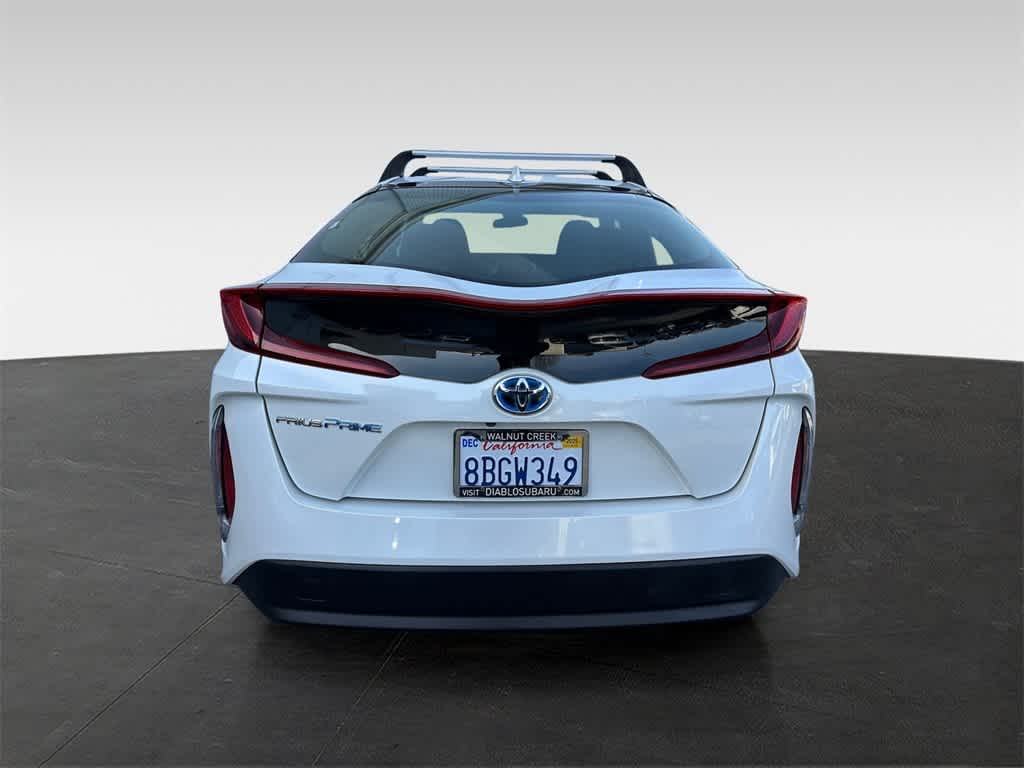 Thumbnail: 2017 Toyota Prius Prime - 5