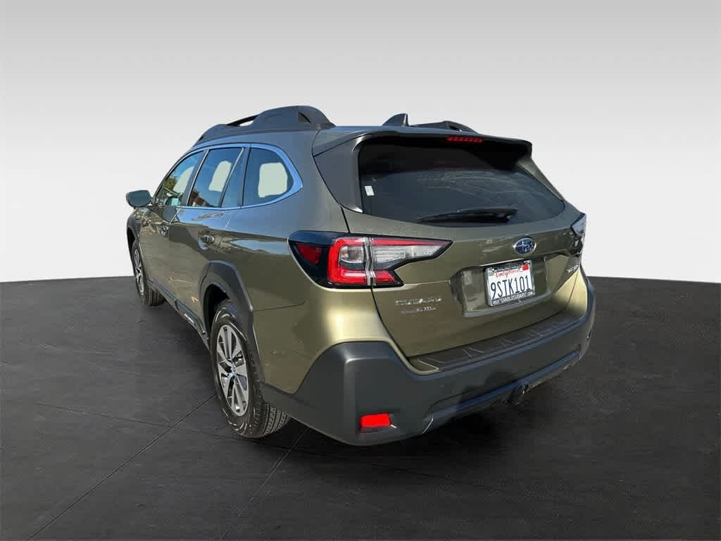 Used 2025 Subaru Outback Premium SUV