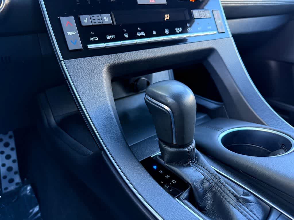 Thumbnail: 2019 Toyota Avalon - 17