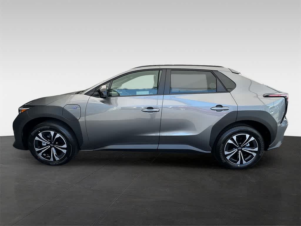 Thumbnail: 2025 Subaru Solterra - 3