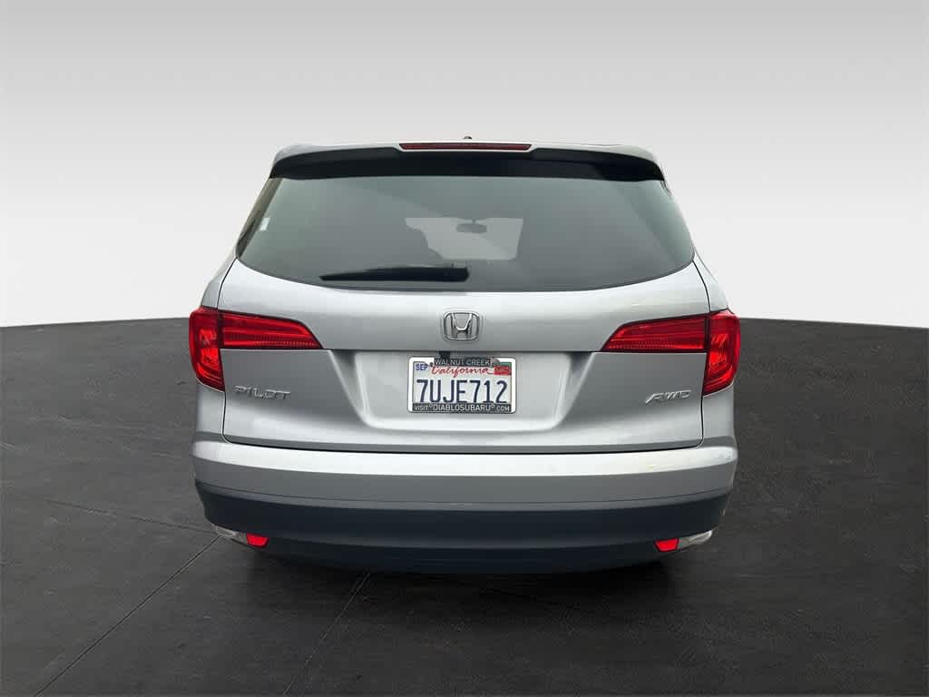 Thumbnail: 2016 Honda Pilot - 5