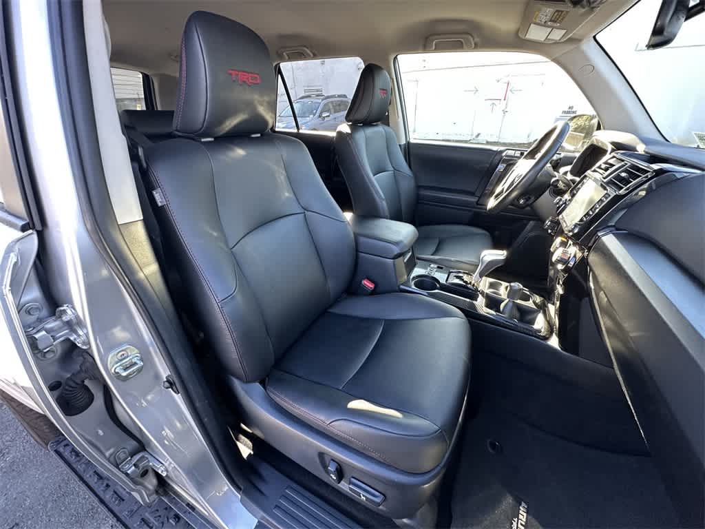 Thumbnail: 2024 Toyota 4Runner - 14