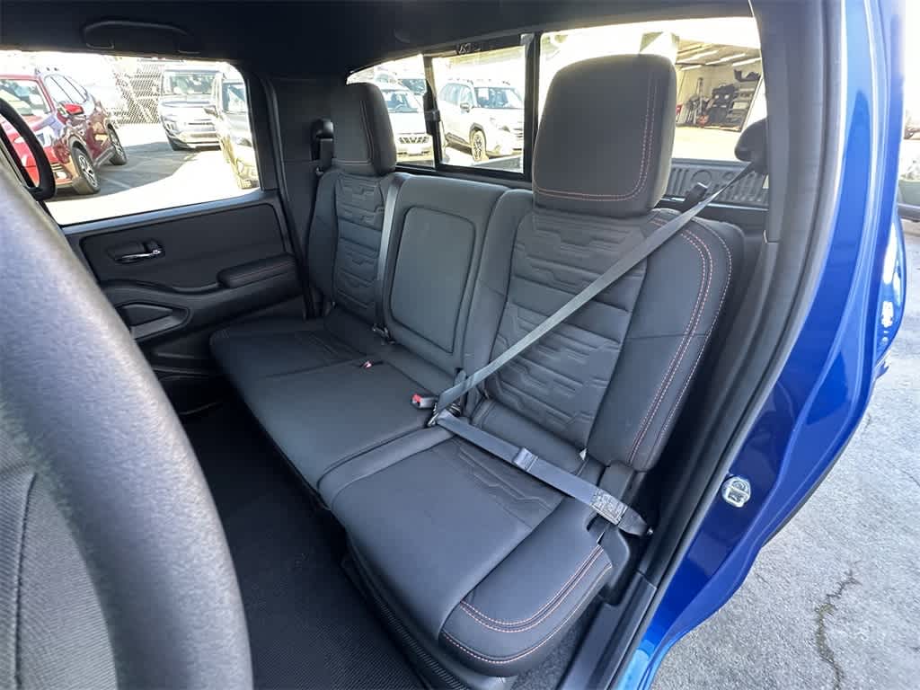 Thumbnail: 2024 Nissan Frontier - 13