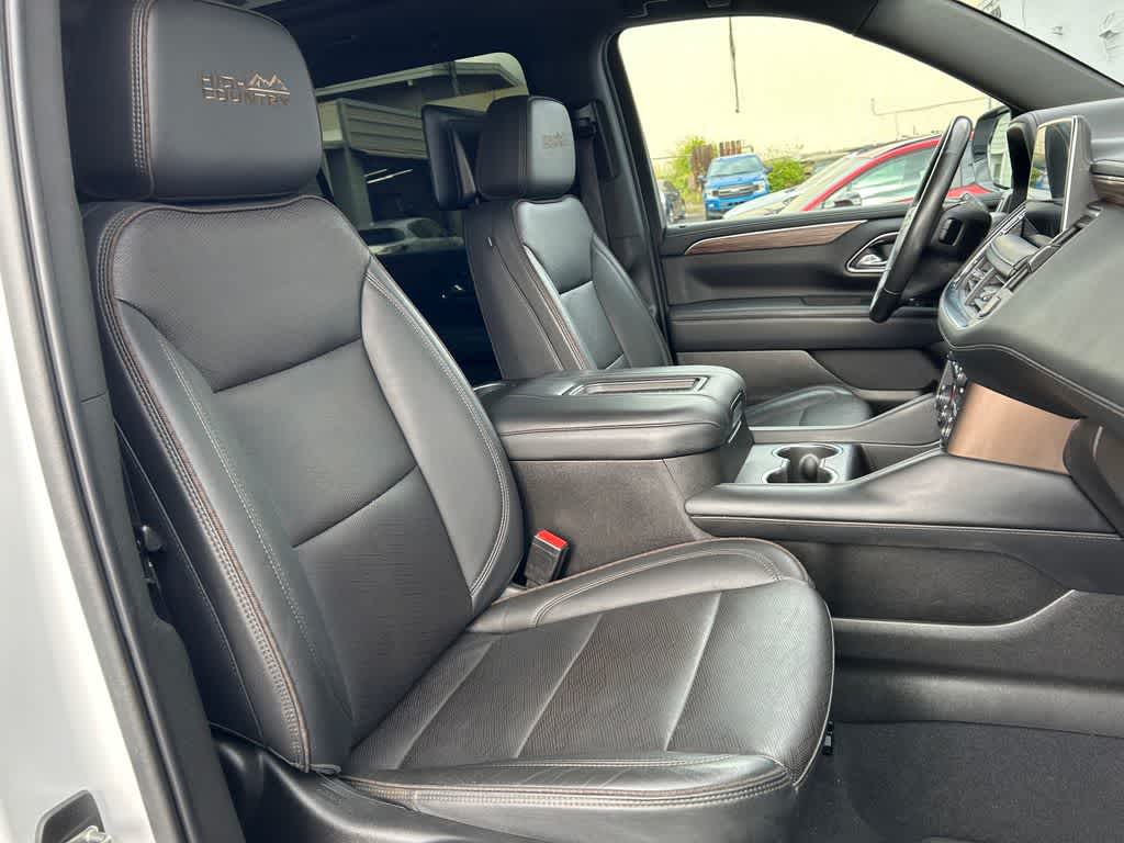 Thumbnail: 2021 Chevrolet Suburban - 15