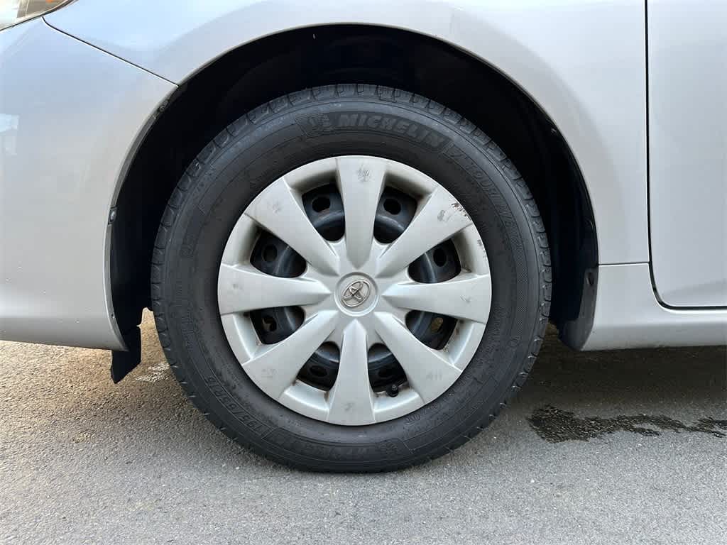 Thumbnail: 2010 Toyota Corolla - 8